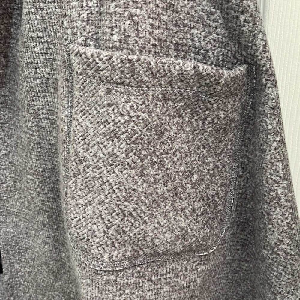 Reversible Cape - image 3